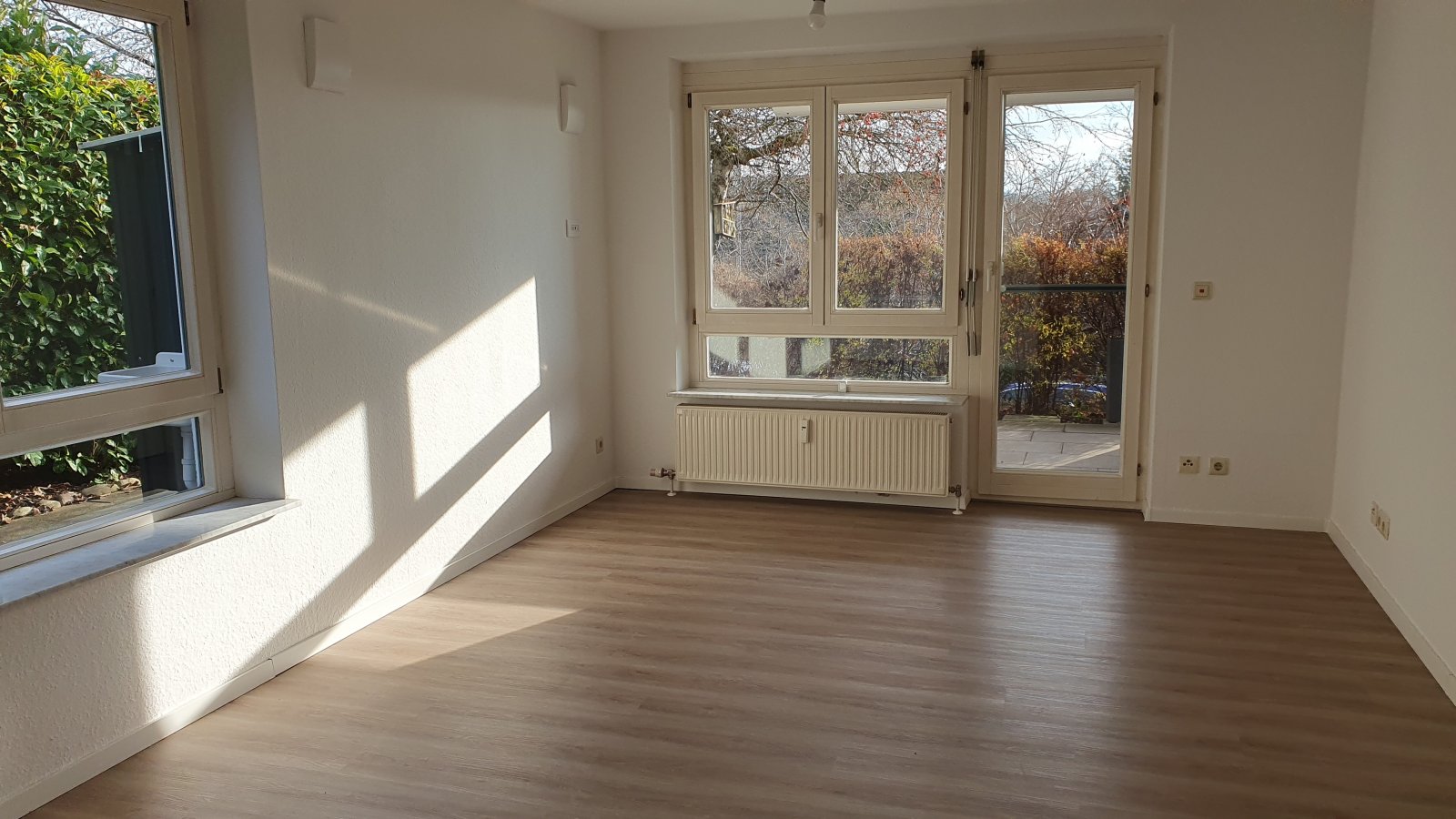 Ihr neues Zuhause: 2-Zimmer-Wohnung mit Terrasse und Fernblick Ihr neues Zuhause: 2-Zimmer-Wohnung mit Terrasse und Fernblick